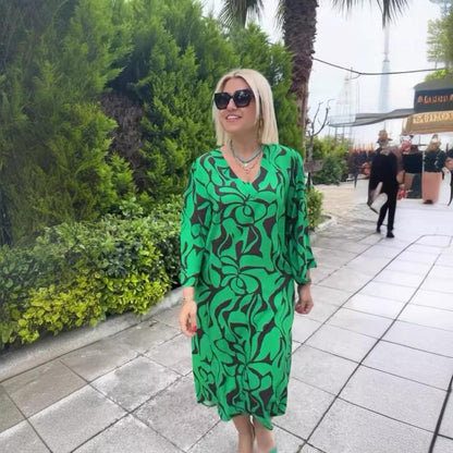 Elegancka sukienka z nadrukiem dla kobiet plus size